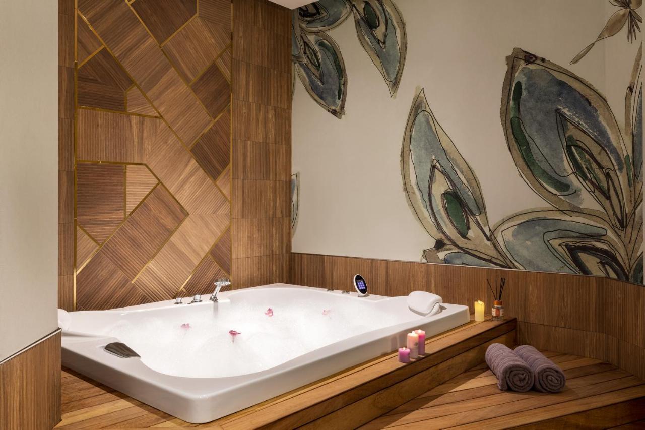 Wyndham Bukhara Hotel Ngoại thất bức ảnh